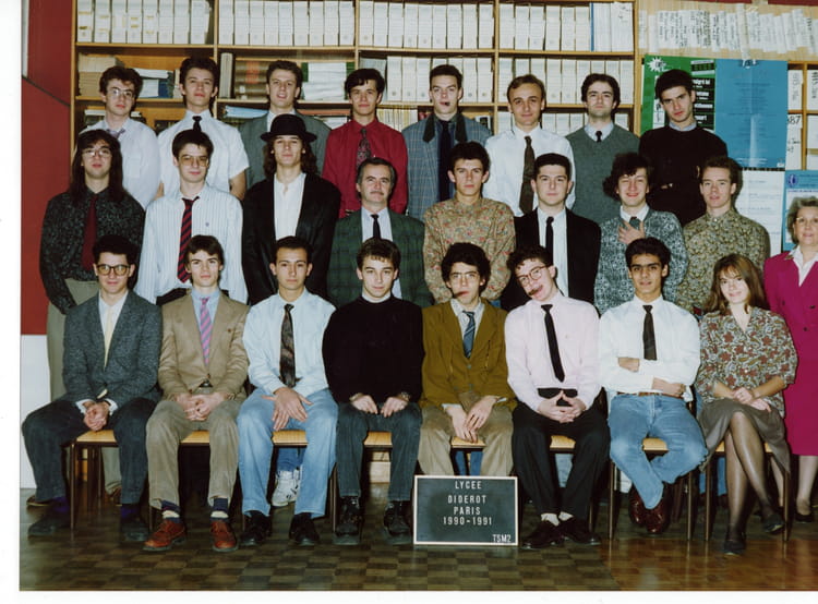 Photo de classe BTS Microtech 2eme année 1991 de 1991, Lycée Diderot ...