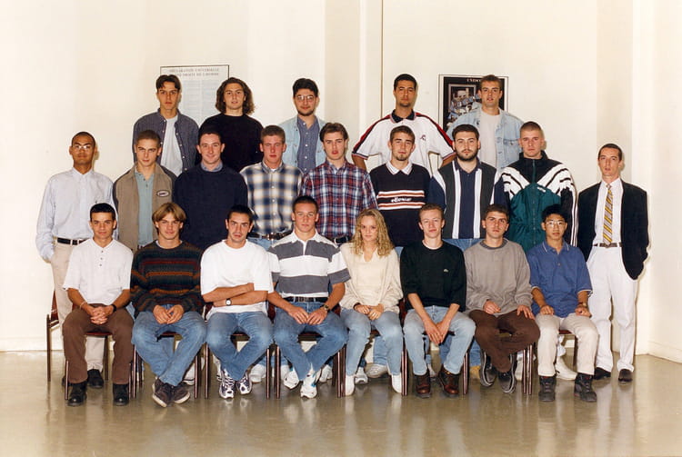 Photo de classe BTS 1 productique de 1997, Lycée René Cassin - Copains ...