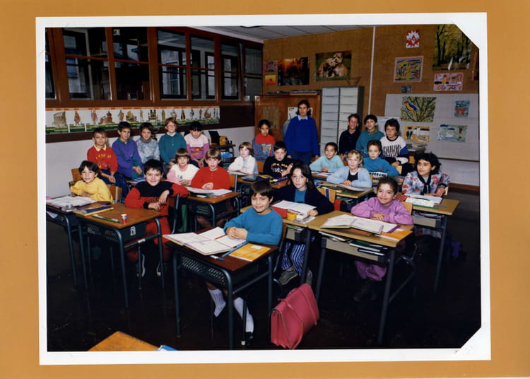 Photo de classe CM1 de Mme TREMBELLAND de 1988, Ecole Marius Pinard