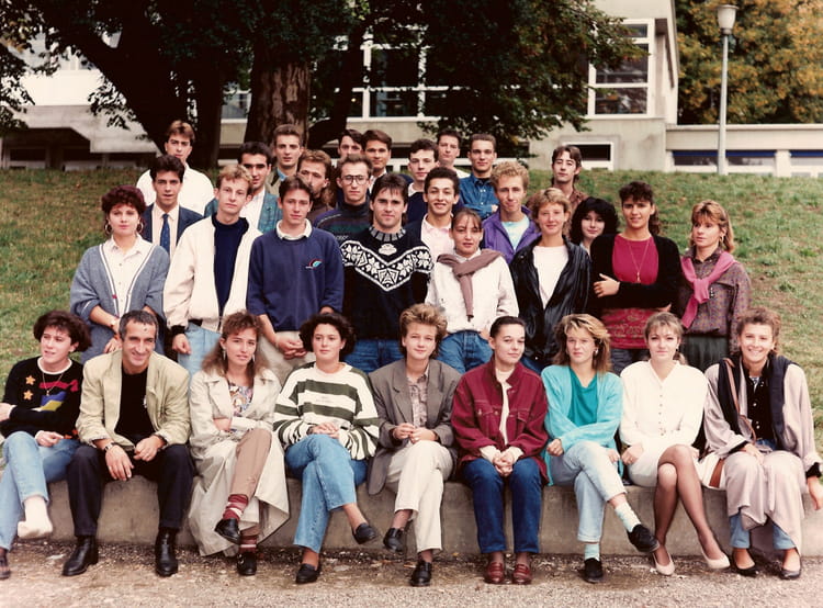 Photo de classe BTS action co de 1990, EDOUART HERRIOT - Copains d'avant