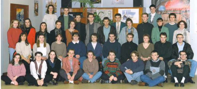 Photo de classe BTS ACTION CO de 1994, Lycée Cornouaille - Copains d'avant