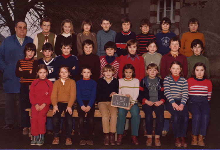 Photo de classe CM2 de 1980, ECOLE SAINTE MARIE - Copains d'avant