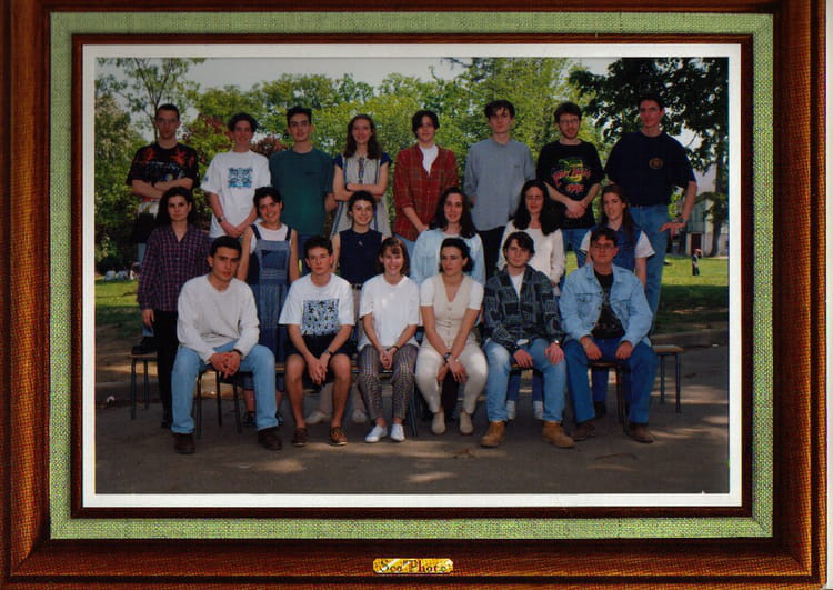 Photo de classe Terminale S (bio.) de 1995, Lycée Saint-pierre ...
