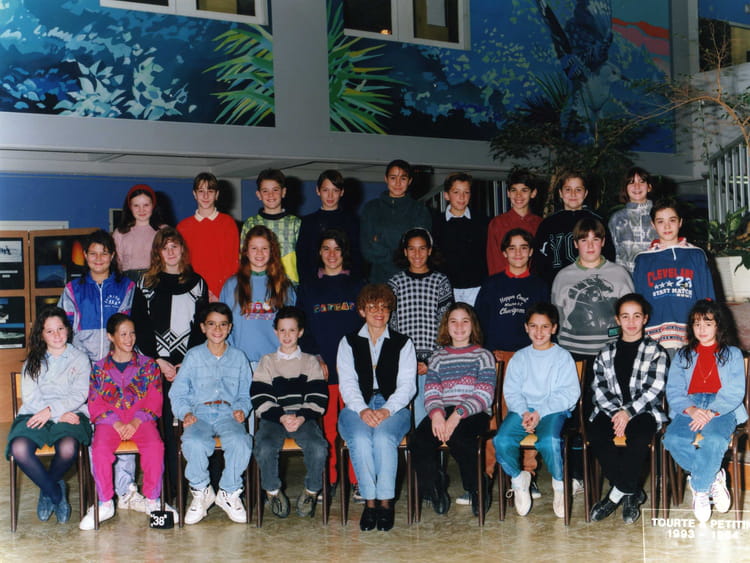 Photo de classe 6ème Collège de La Colle Sur Loup de 1993, Collège De