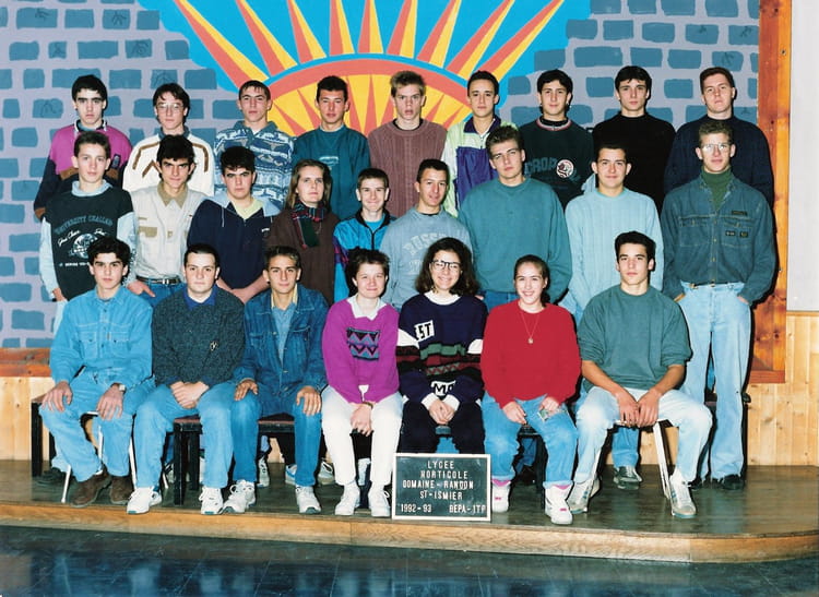 Photo de classe BEPA Travaux Paysagers de 1992, Legta De Grenoble Saint
