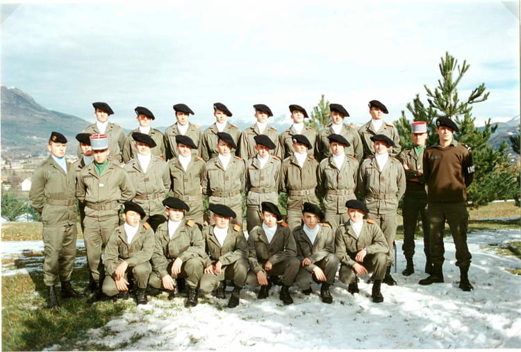 Photo de classe Classes de 1993, 4e Régiment De Chasseurs Copains d'avant