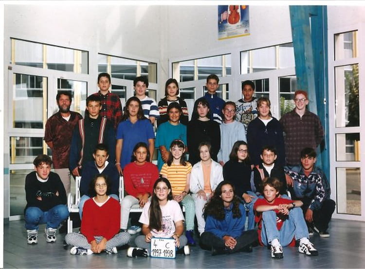 Photo de classe 4émé C de 1998, Collège Ambroise Paré Copains d'avant