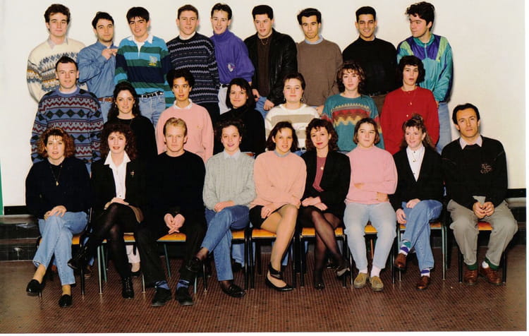 Photo de classe 91.92 BTS Force de Vente 2ème Année de 1992, Lycée L ...