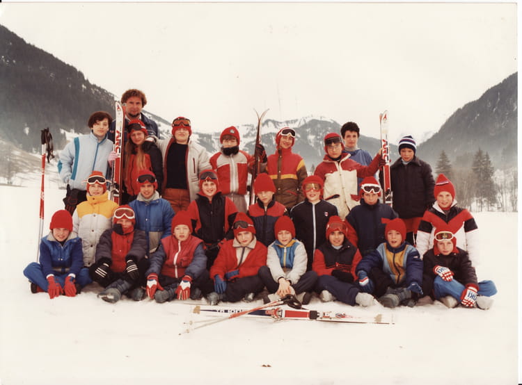Photo de classe CM2 de 1984, Ecole J Joubert (Chateau ...
