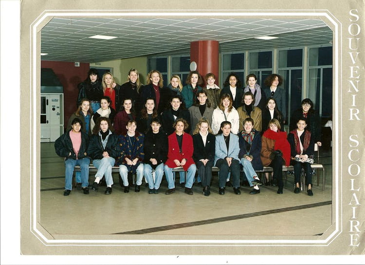 Photo de classe BTS 1 Bureautique Assistante de direction (19921993) de 1992, Lycée La