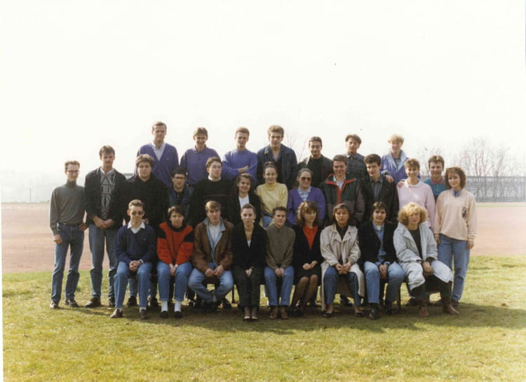 Photo de classe BTS 1ère Année de 1990, INSTITUTION DE LA SALLE ...