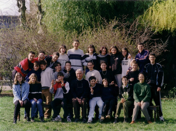 Photo de classe 3°5 de 1998, Collège Saintemarie Fénelon Copains d'avant