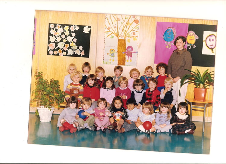 Photo de classe Maternelle de 1983, ECOLE FRANCISCO FERRER - Copains d