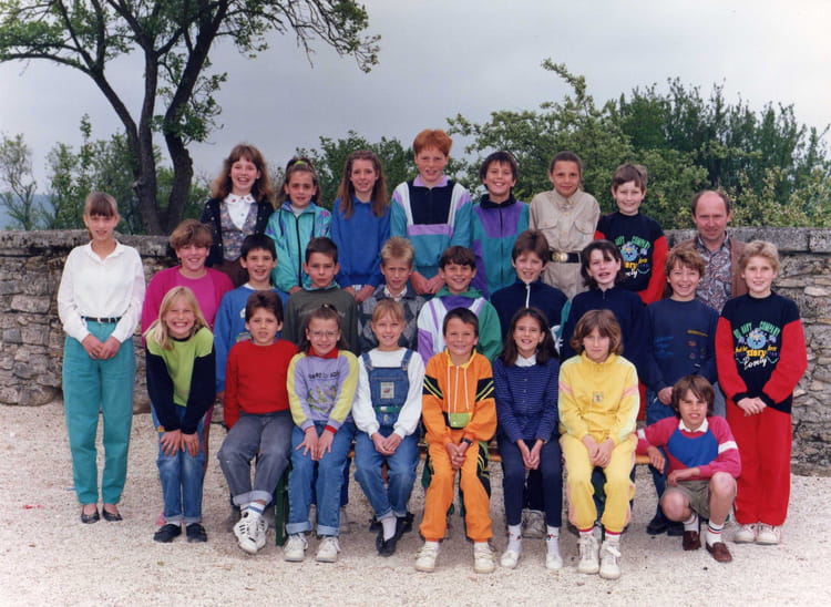 Photo de classe CM2 de 1990, ECOLE PRIMAIRE - Copains d'avant