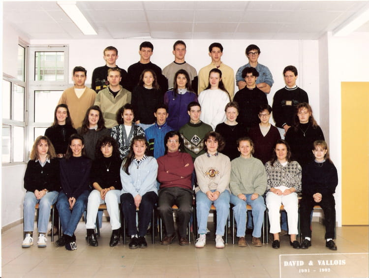 Photo de classe 1iere S2 (1991-1992) de 1992, LEGTPJULIEN WITTMER ...