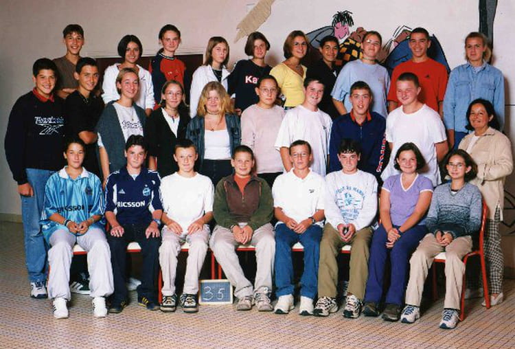 photo-de-classe-3-5-de-2000-coll-ge-louis-philippe-copains-d-avant