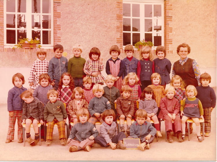 Photo de classe Maternelle de 1974, Ecole Saint Louis De Gonzague