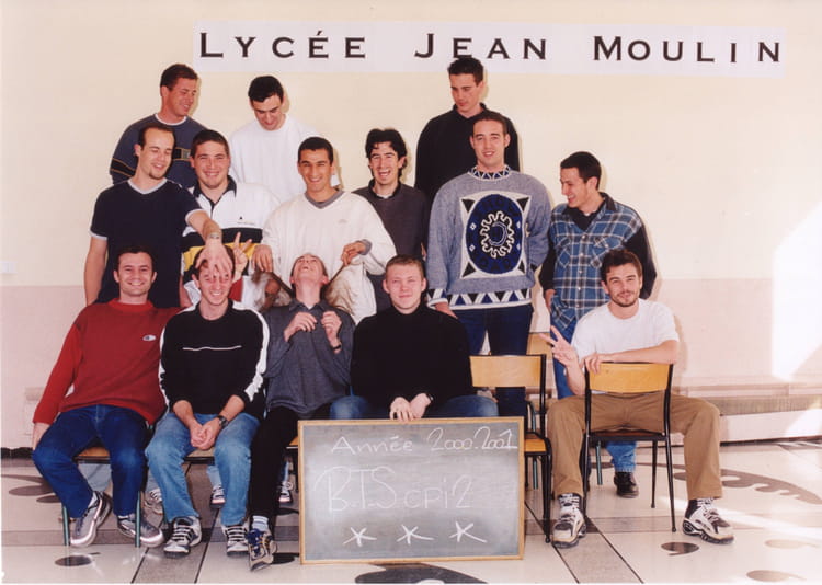 Photo de classe BTS CPI 2ème année de 2001, Lycée Jean Moulin - Copains ...