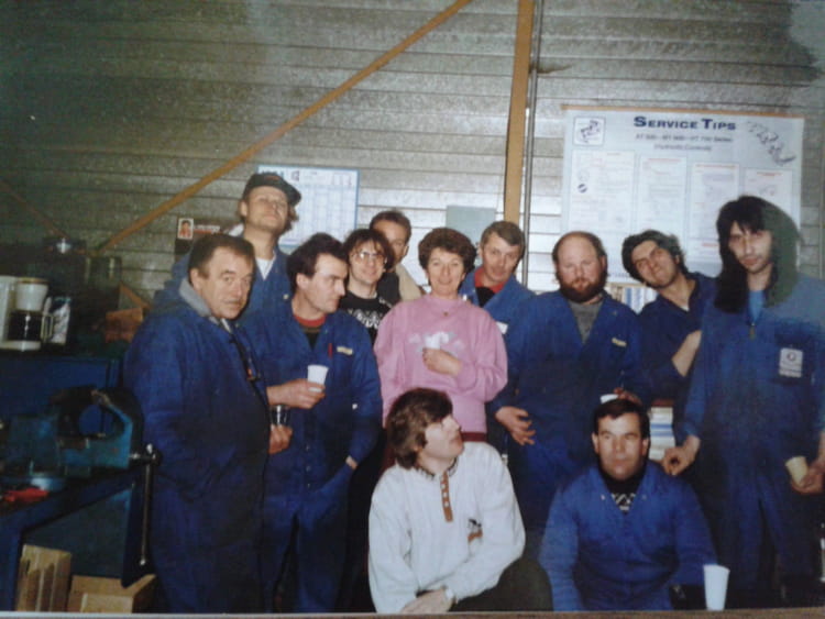 Photo de classe Staff Atelier SAV BV et Moteur de 1998, PENVEN