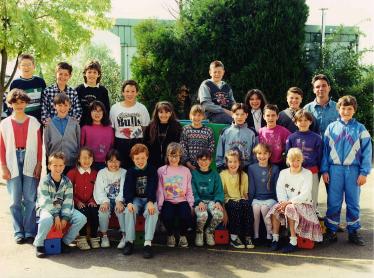 Photo de classe CM2 19931994 de 1994, Ecole Primaire (Sainte Euphemie) Copains d'avant