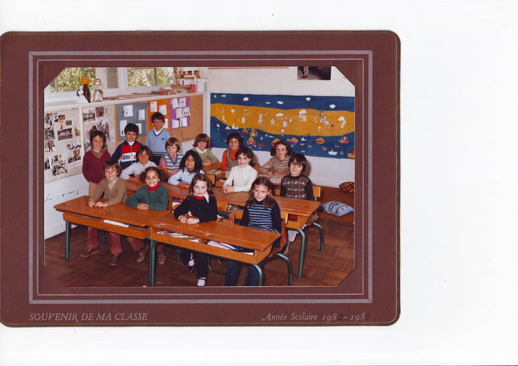 Photo de classe 1979 1980 de 1979, ECOLE GUSTAVE ROCH - Copains d'avant