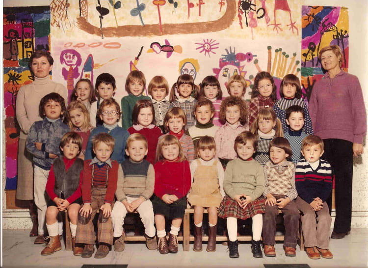 Photo De Classe Petite Section De 1978 ECOLE LE DOUET Copains D avant