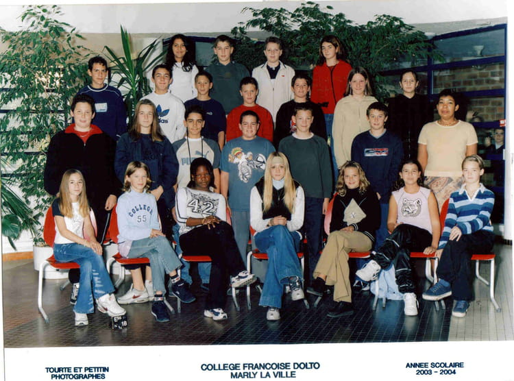 Photo De Classe 5eme De 2003 Collège Françoise Dolto Copains D Avant Photo De Classe 5eme De 2003 Collège Françoise Dolto Copains D Avant