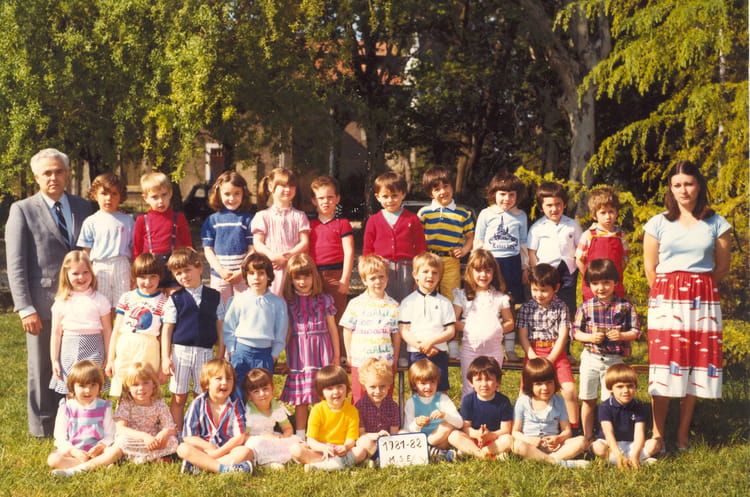 Photo de classe 1)MS-1981_82 de 1981, ECOLE SAINTE MARIE - Copains d'avant