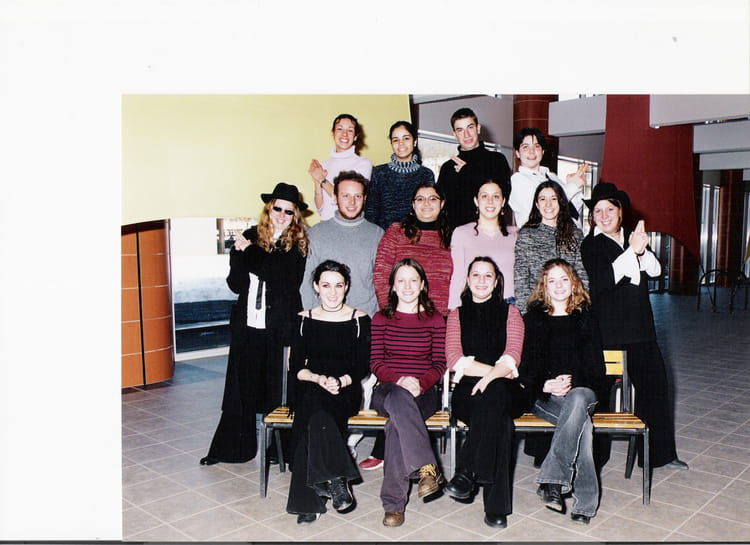 Photo de classe T STT ACA de 2004, Lycée Pré Saint-sauveur - Copains d ...