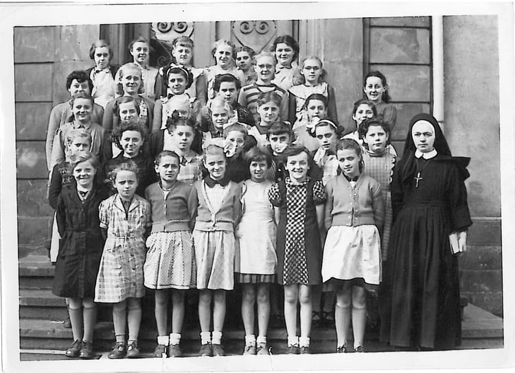 Photo de classe ? de 1953, Ancienne école Des Filles Du Centre