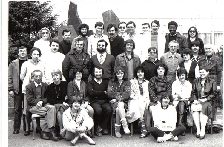 Photo de classe NOS PROFESSEURS de 1983, Collège Les Roches - Copains d ...