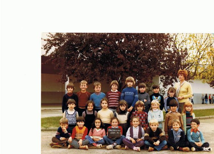 Photo De Classe Contrexeville De 1981 Ecole Maternelle Jacques Prevert Copains D Avant