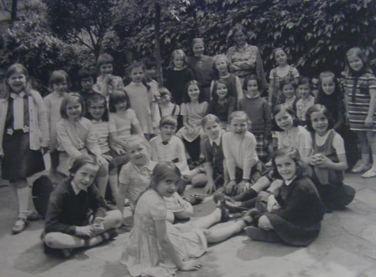 Photo de classe Classe de CE1 de 1969, ST URSULE LOUISE DE BETTIGNIES