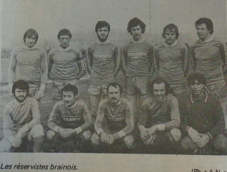 Fenerbahçe Oyuncu Kadrosu 1982 - 1983 Kartpostal KRT11163 Fenerbahçe