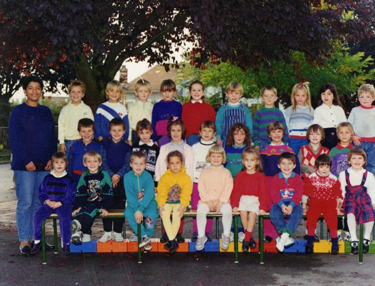 Photo de classe GS de 1990, ECOLE LOUISE MICHEL - Copains d'avant