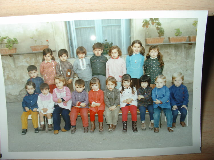 Photo de classe école maternelle de 1970, école Maternelle Copains d