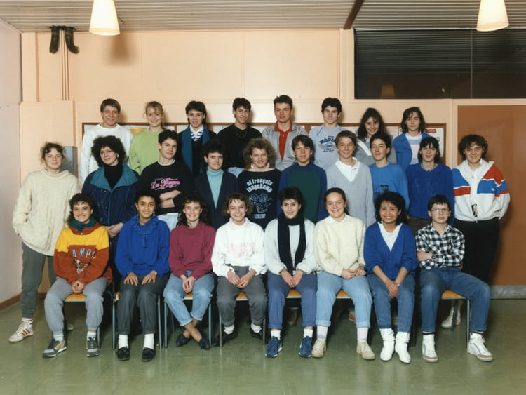 Photo de classe 3eme A de 1987, Collège François De Boisrobert