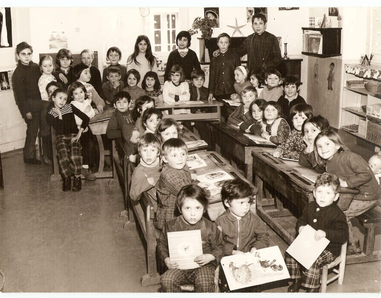 Photo de classe école primaire de 1970, Collège Privé Notredame De La