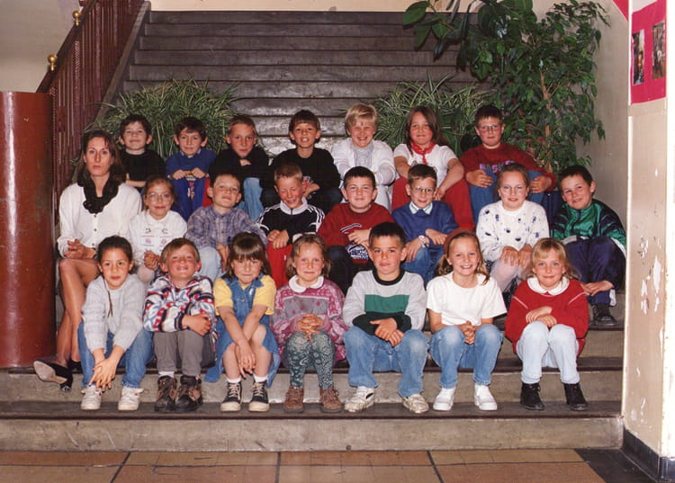Photo De Classe CE2 De 1994 ECOLE BOSSUET Copains D avant