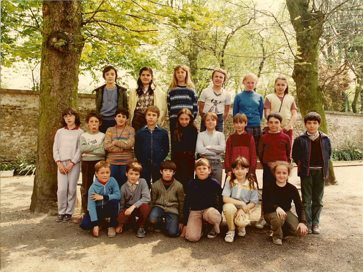 Photo de classe CM1CM2 de 1982, ECOLE SAINT GREGOIRE Copains d'avant