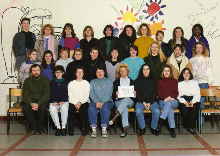 Photo de classe BTS Bureautique de 1992, Lycée Aristide Briand ...