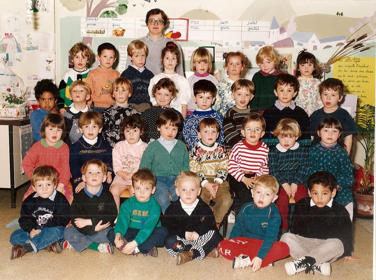 Photo de classe Maternelle 2 - de 1992, ECOLE NOTRE DAME - Copains d'avant