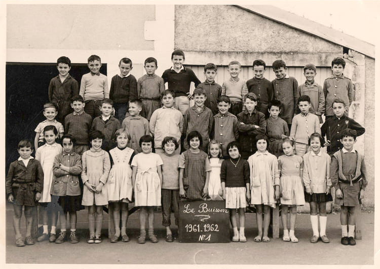 Photo de classe CE2 de 1962, Ecole Primaire (Le Buisson De Cadouin