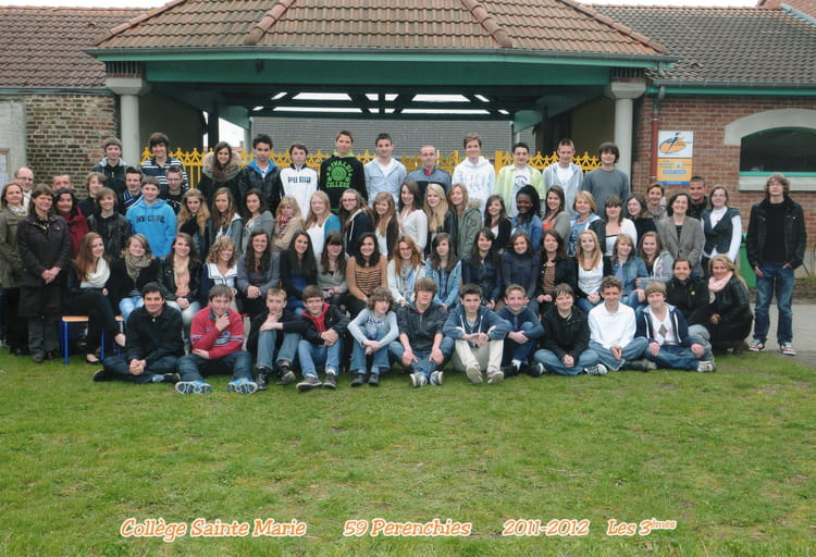 Photo de classe Les 3èmes 2011 de 2011, Ecole Sainte Marie