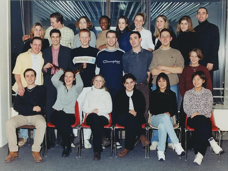 Photo de classe BTS action co de 1999, IFCAE - Copains d'avant