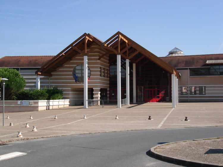 Photo de classe Collège Pierre de Coubertin de 2008, Collège Pierre De