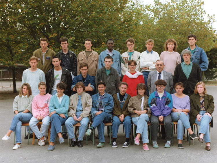Photo de classe BTS 1ère année de 1990, BTS INFORMATIQUE DE GESTION ...