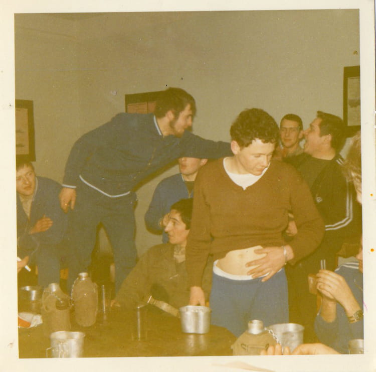 Photo de classe Bientot la quille dont les cent jours de 1969, 7