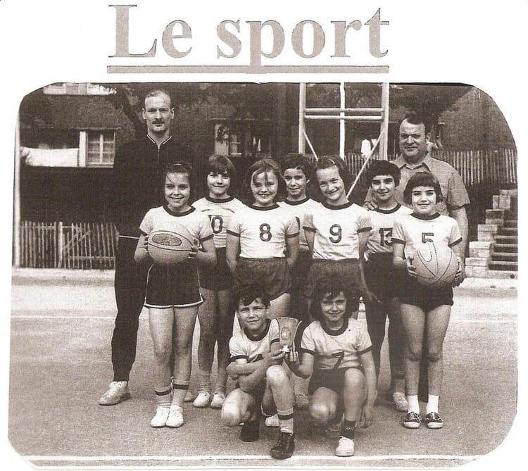 Photo de classe SPORT BASKET de 1966, Ecole Primaire Jean Jaures