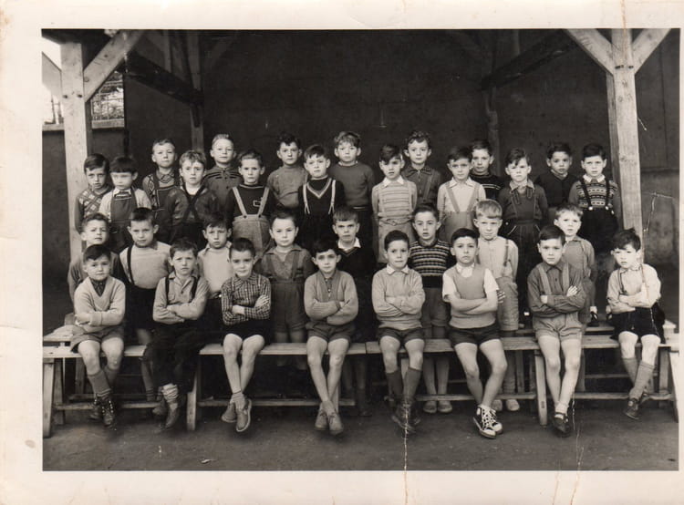 Photo de classe 2eme trimestre de 1955, ECOLE PAUL BERT Copains d'avant